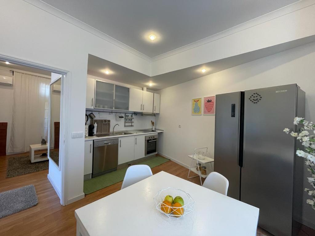 Burgaes II Apartment Porto Buitenkant foto